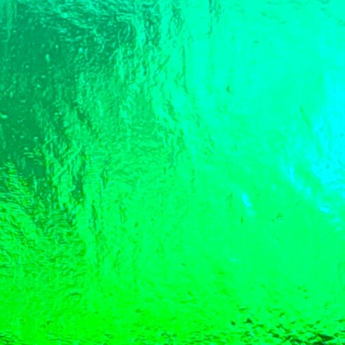 verre dichroïque vert émeraude sur noir craquelé 2 mm