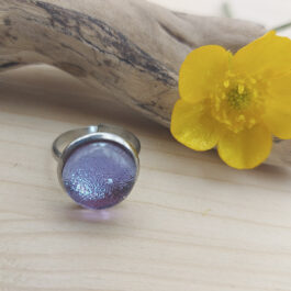 Bague verre mauve