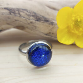 Bague verre bleu foncé