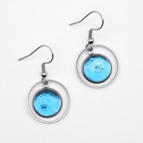 Boucles d'oreilles verre bleu clair – Image 2