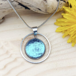 Pendentif verre bleu clair collection Fée